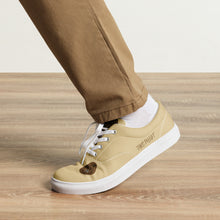 Load image into Gallery viewer, Men’s TP Bear lace-up canvas shoes