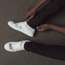 Load image into Gallery viewer, Men’s Take Phlyt lace-up canvas shoes