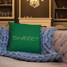 Load image into Gallery viewer, The Leaf Basic Pillow