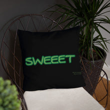 Load image into Gallery viewer, The Leaf Basic Pillow