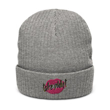 Cargar imagen en el visor de la galería, Gorro Kiss con puños reciclados
