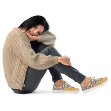 Load image into Gallery viewer, Women’s Take Phlyt lace-up canvas shoes